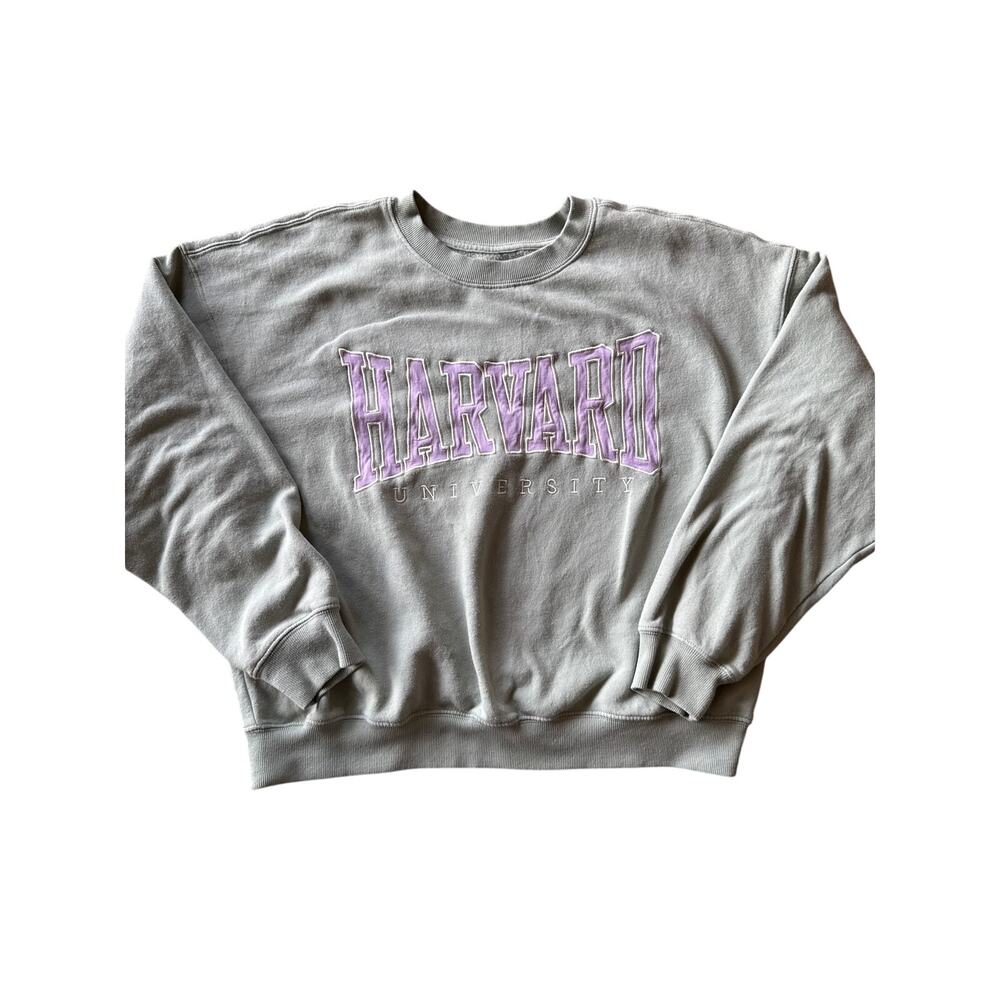 Harvard University Cropped Lavender White Embroidered Logo Pistachio L Crewneck